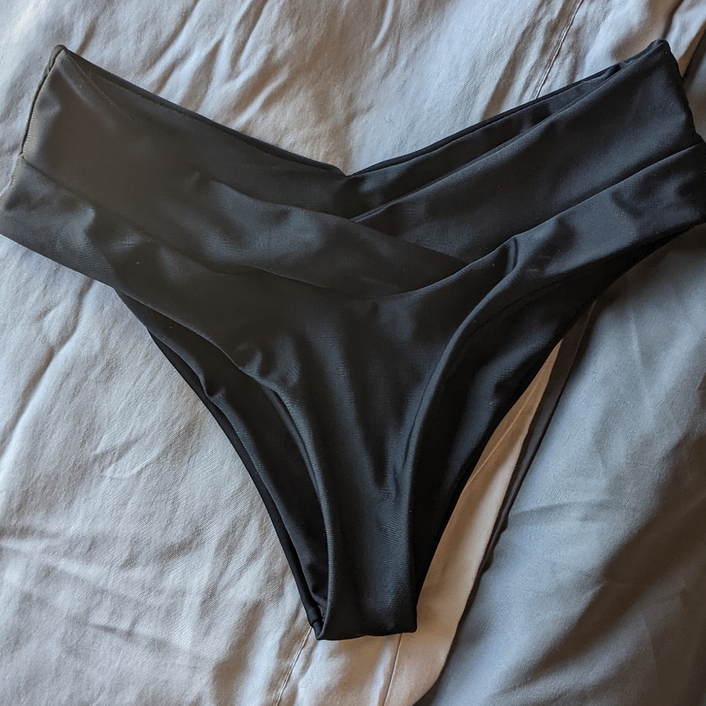Shein Cross Waist Bikini Bottoms